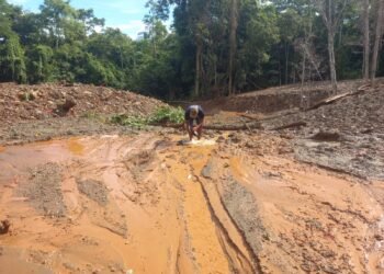 Longsor Berulang di PT Alamharg, Pipa Air Bersih tiga Kecamatan Patah